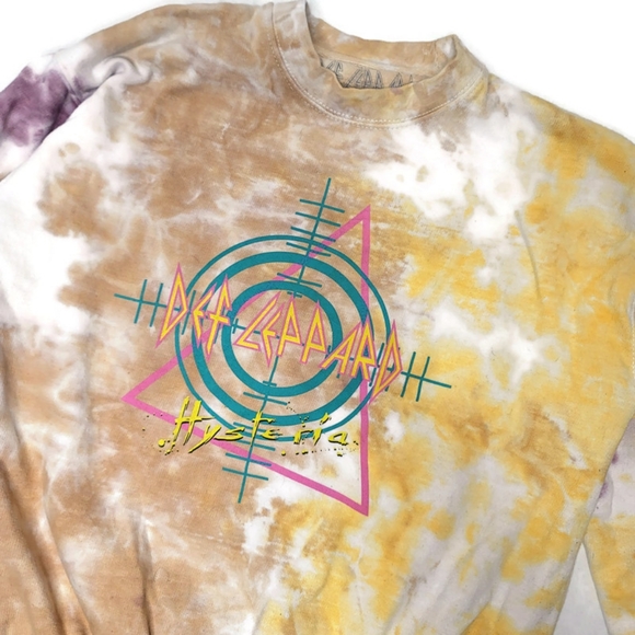 goodie 2 sleeves Def Leppard tie dye sweat shirt size small yellow purple - Picture 4 of 5